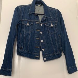 Levi’s denim jean jacket